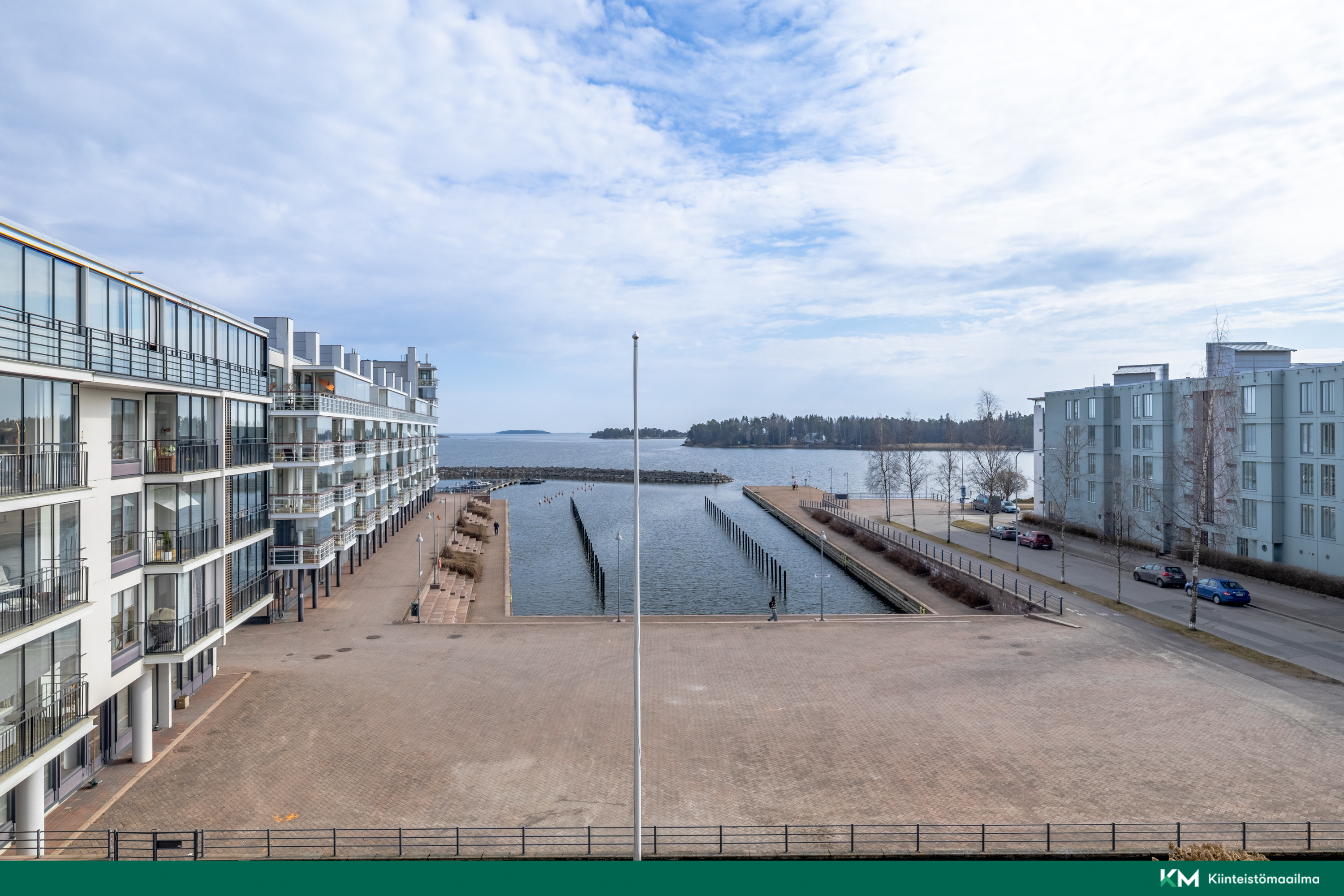 Hiekkalaiturintie 14, Kallahti, Helsinki