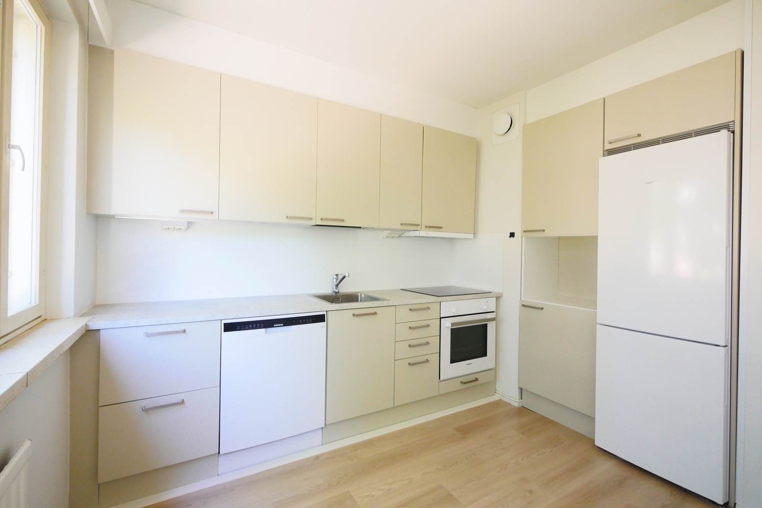 Karviaistie 6, Malmi, Helsinki