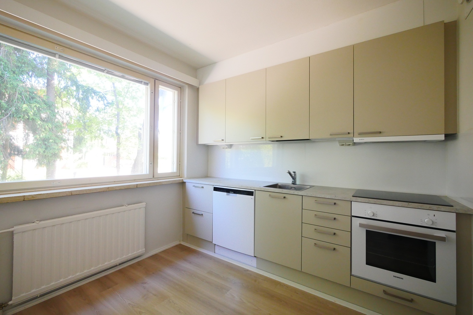 Karviaistie 6, Malmi, Helsinki