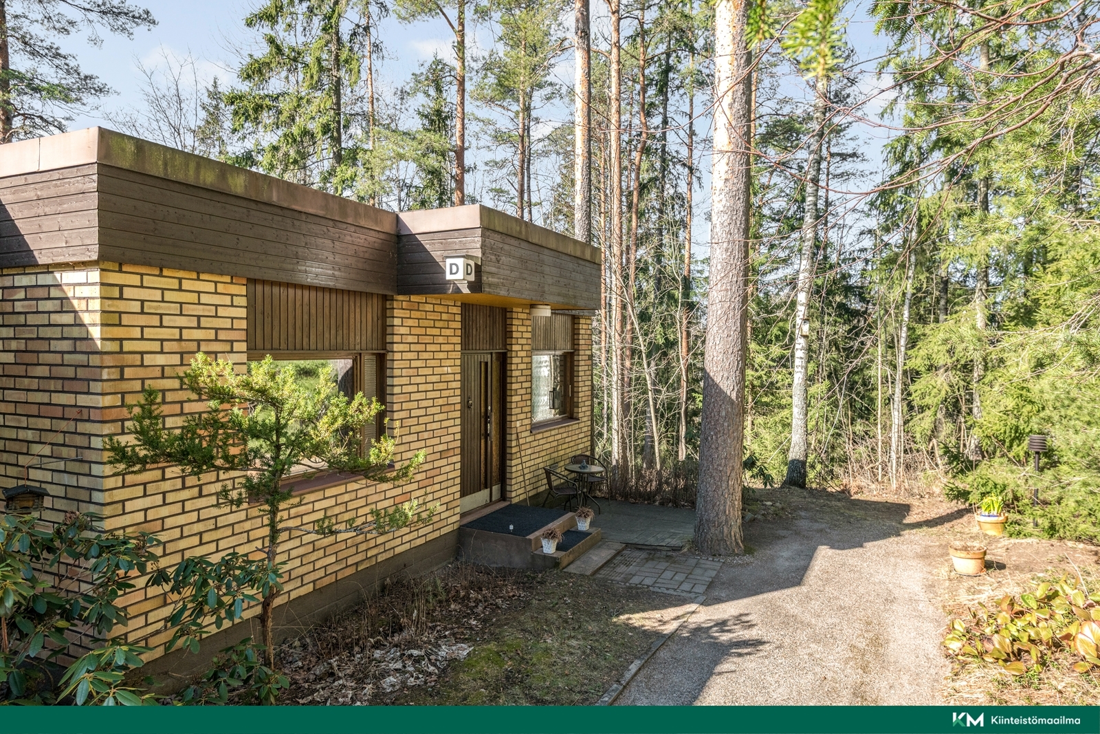 Kalliomäentie 23, Nurmijärvi