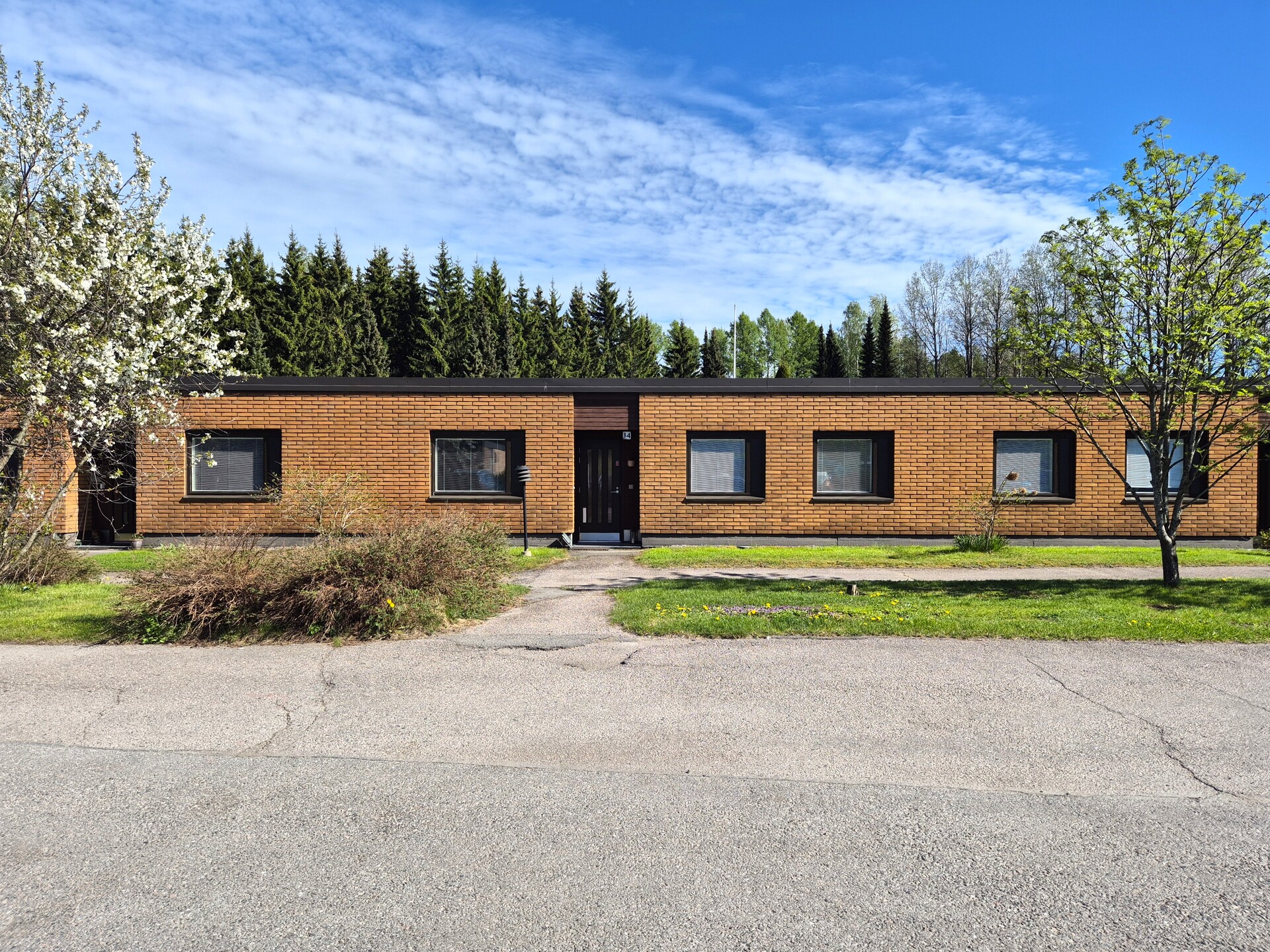 Saramäentie 37, Paloheinä, Helsinki
