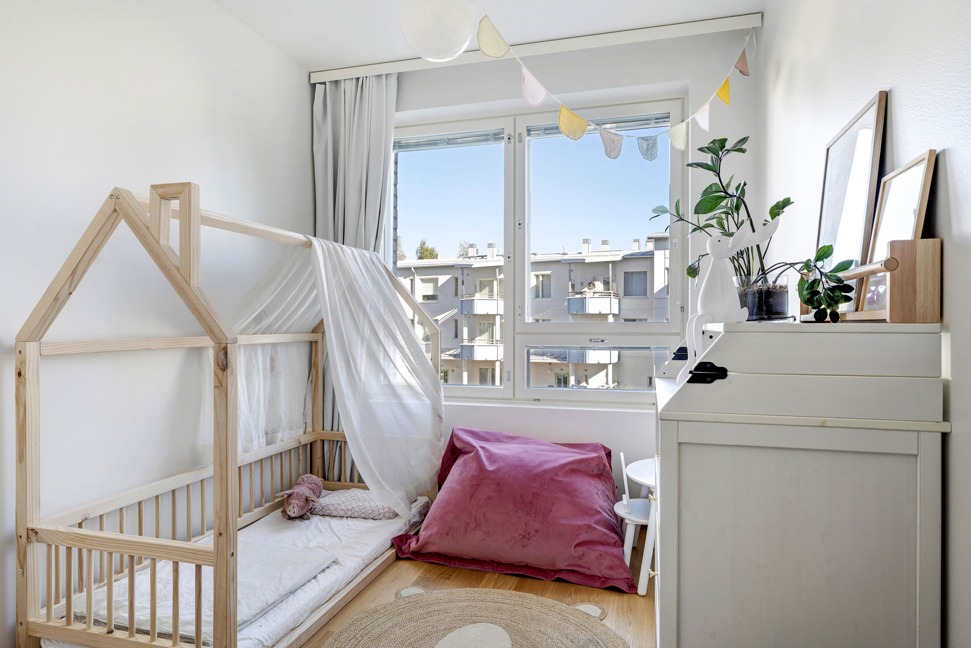 Muusanpolku 1, Talinranta, Helsinki
