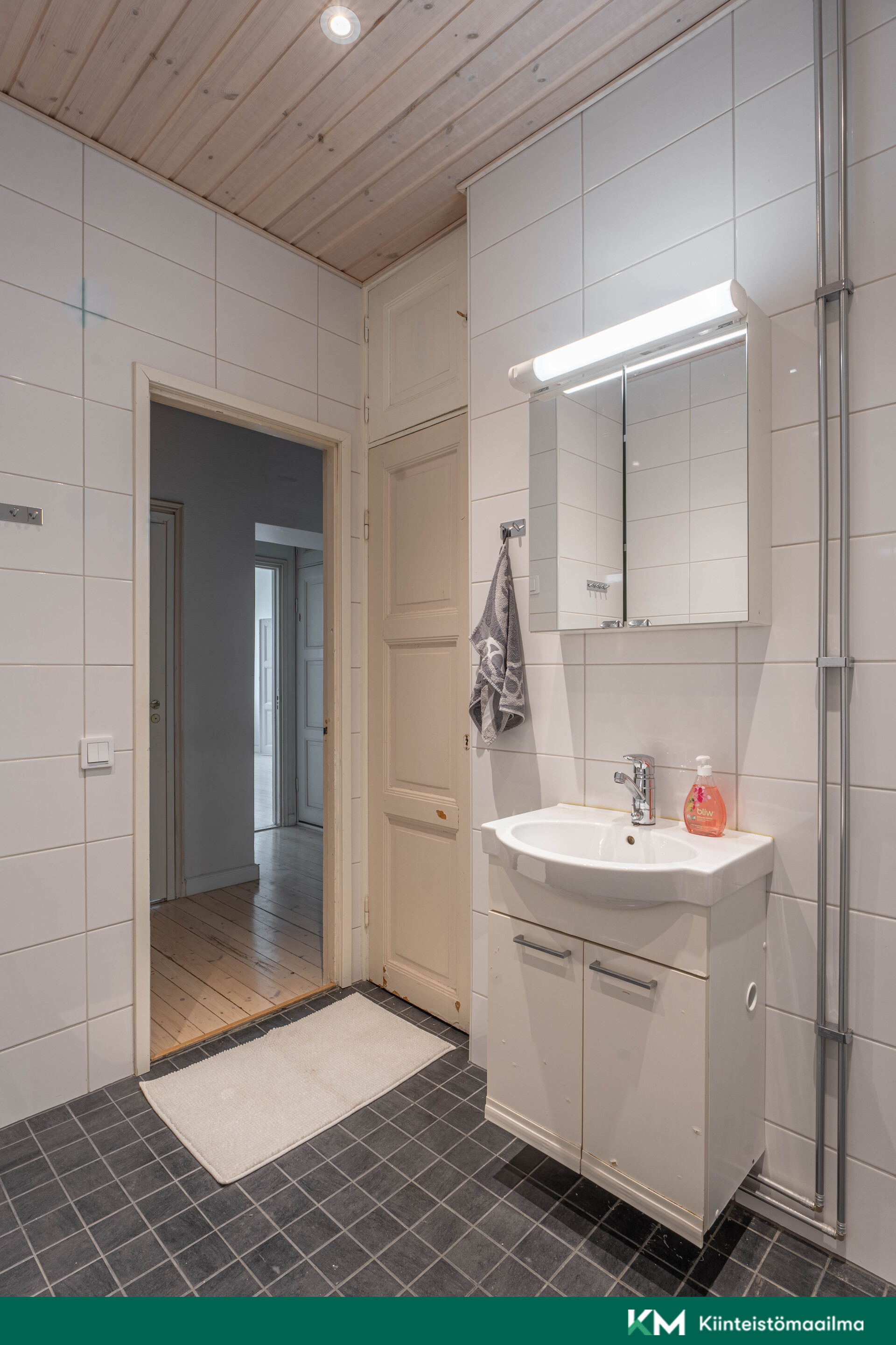 Aurakatu 5, Keskusta, Turku