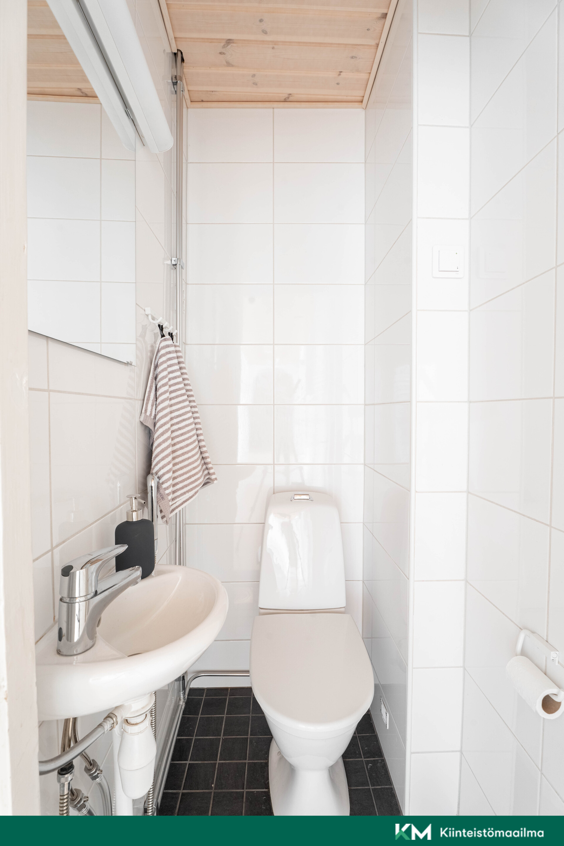 Aurakatu 5, Keskusta, Turku