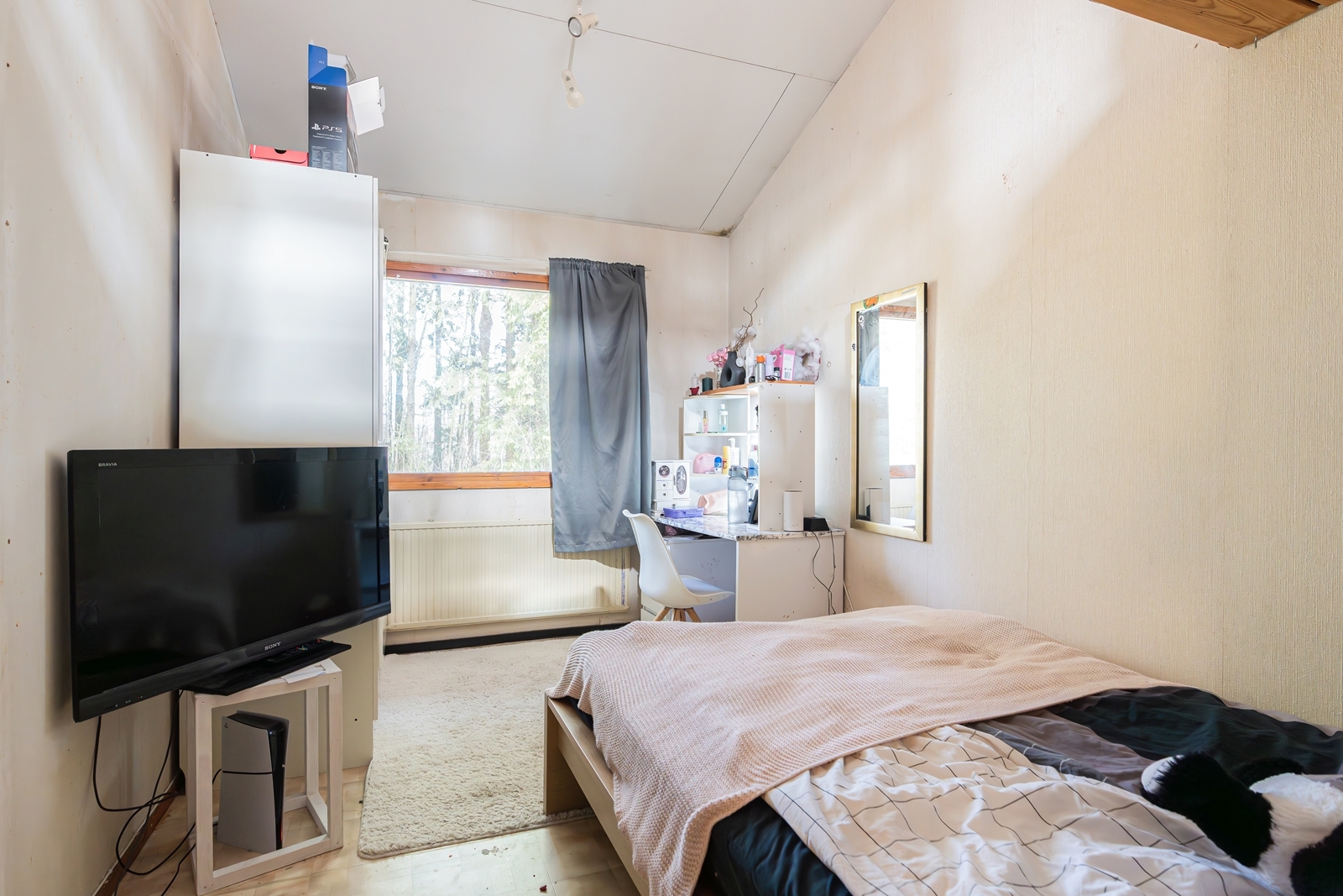 Jokelantie 630, Nuppulinna