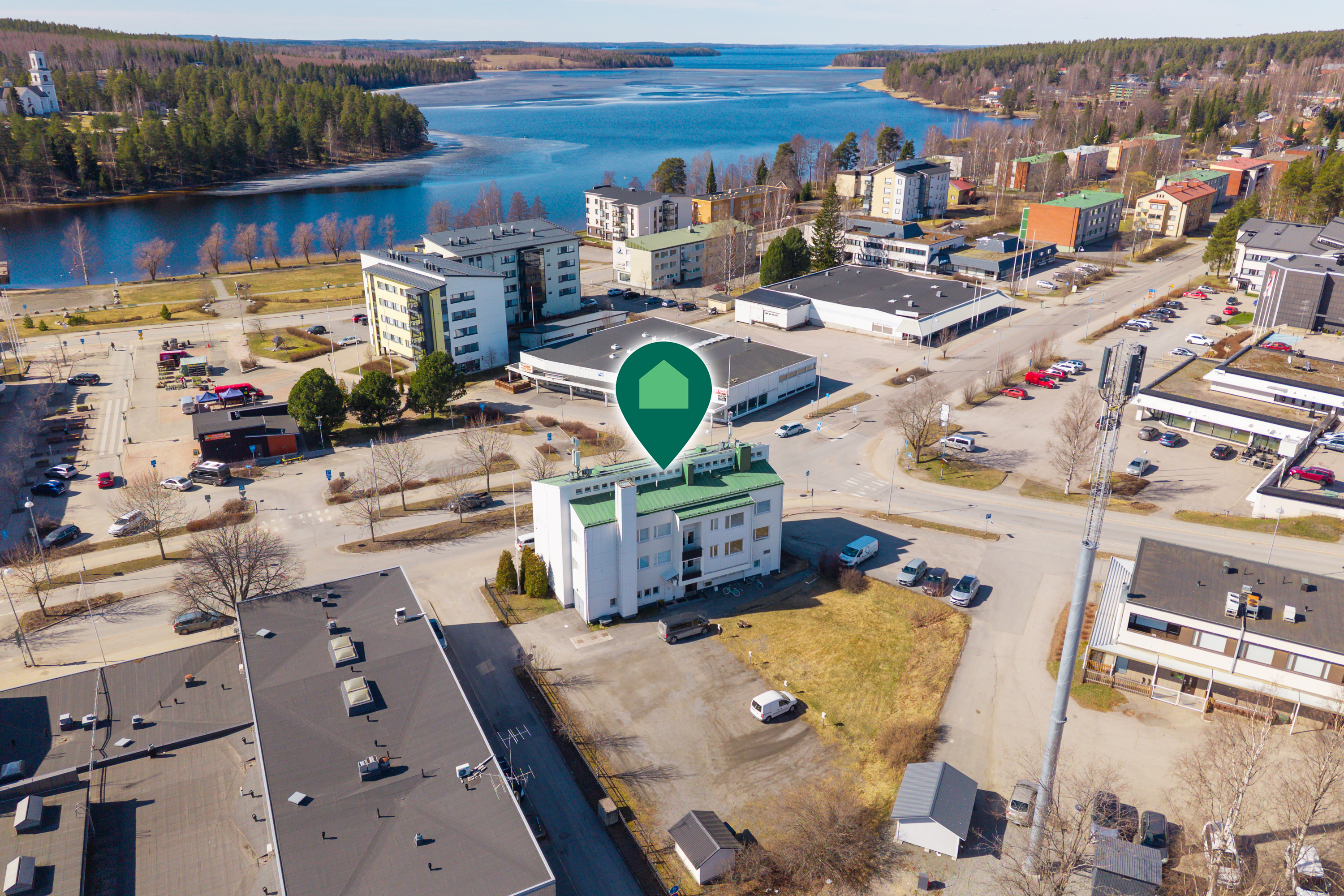 Keskitie 6, Viitasaari