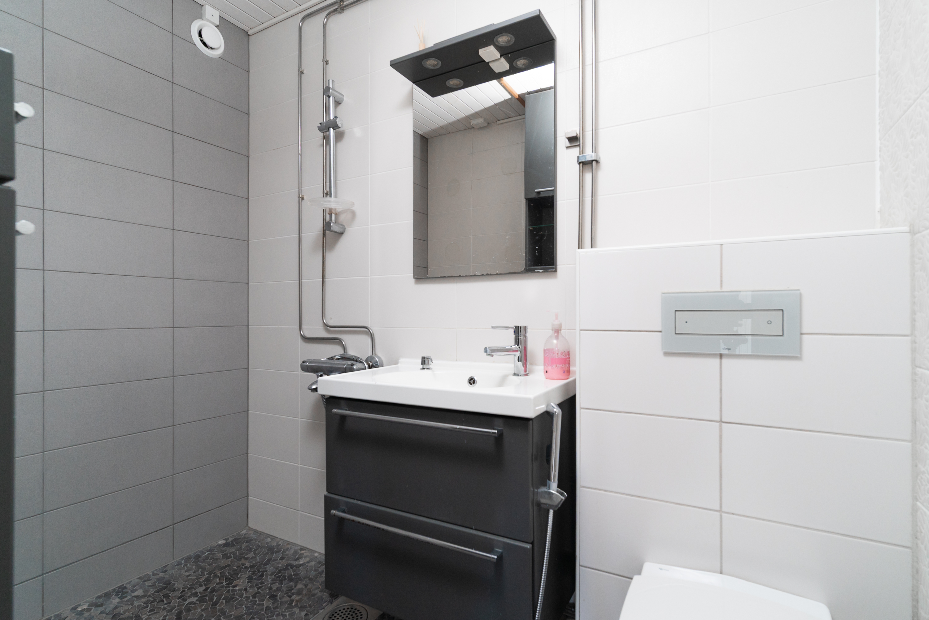 Keskitie 6, Viitasaari