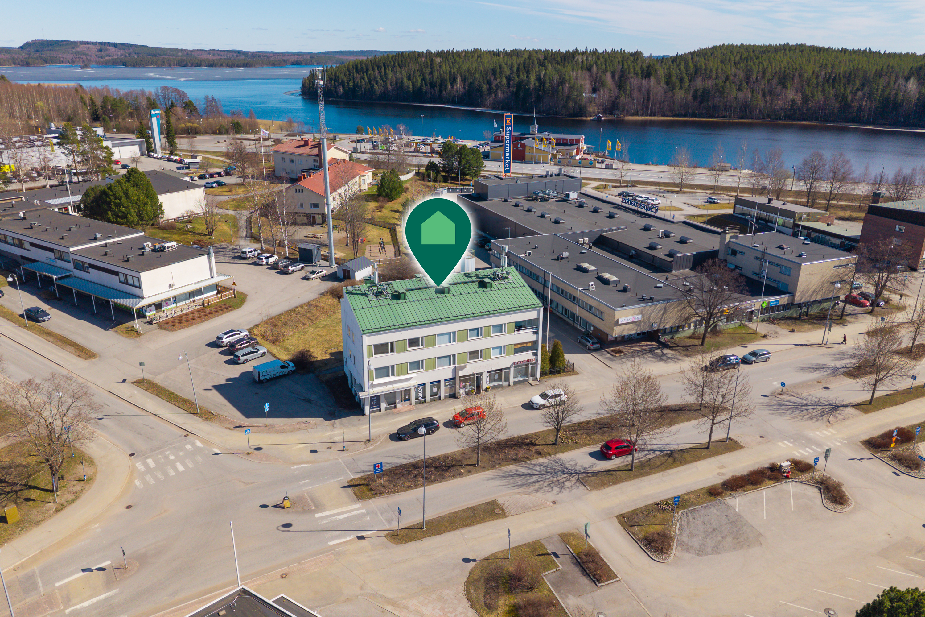 Keskitie 6, Viitasaari