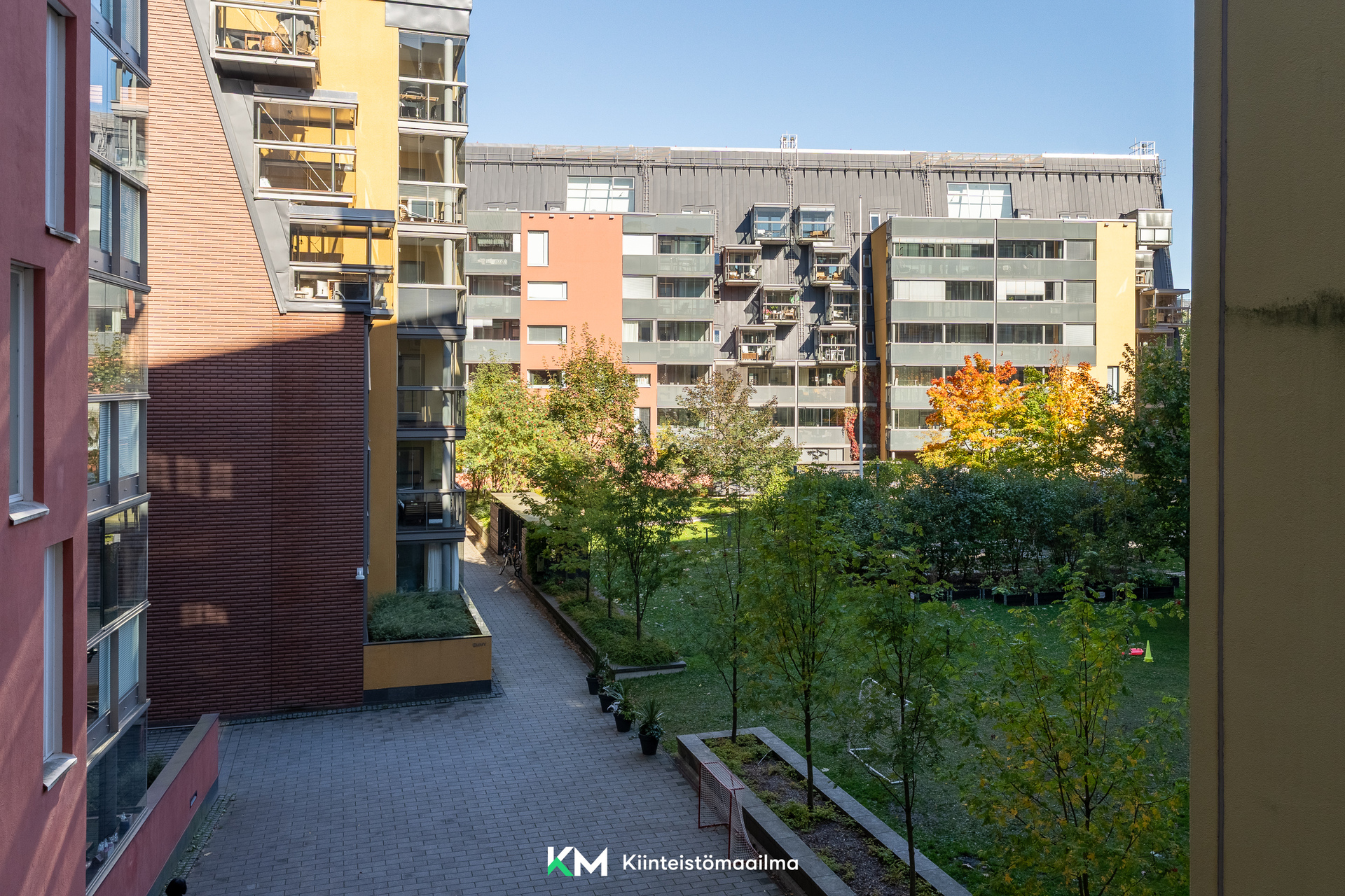 Pohjoinen Rautatiekatu 33, Etu-Töölö, Helsinki