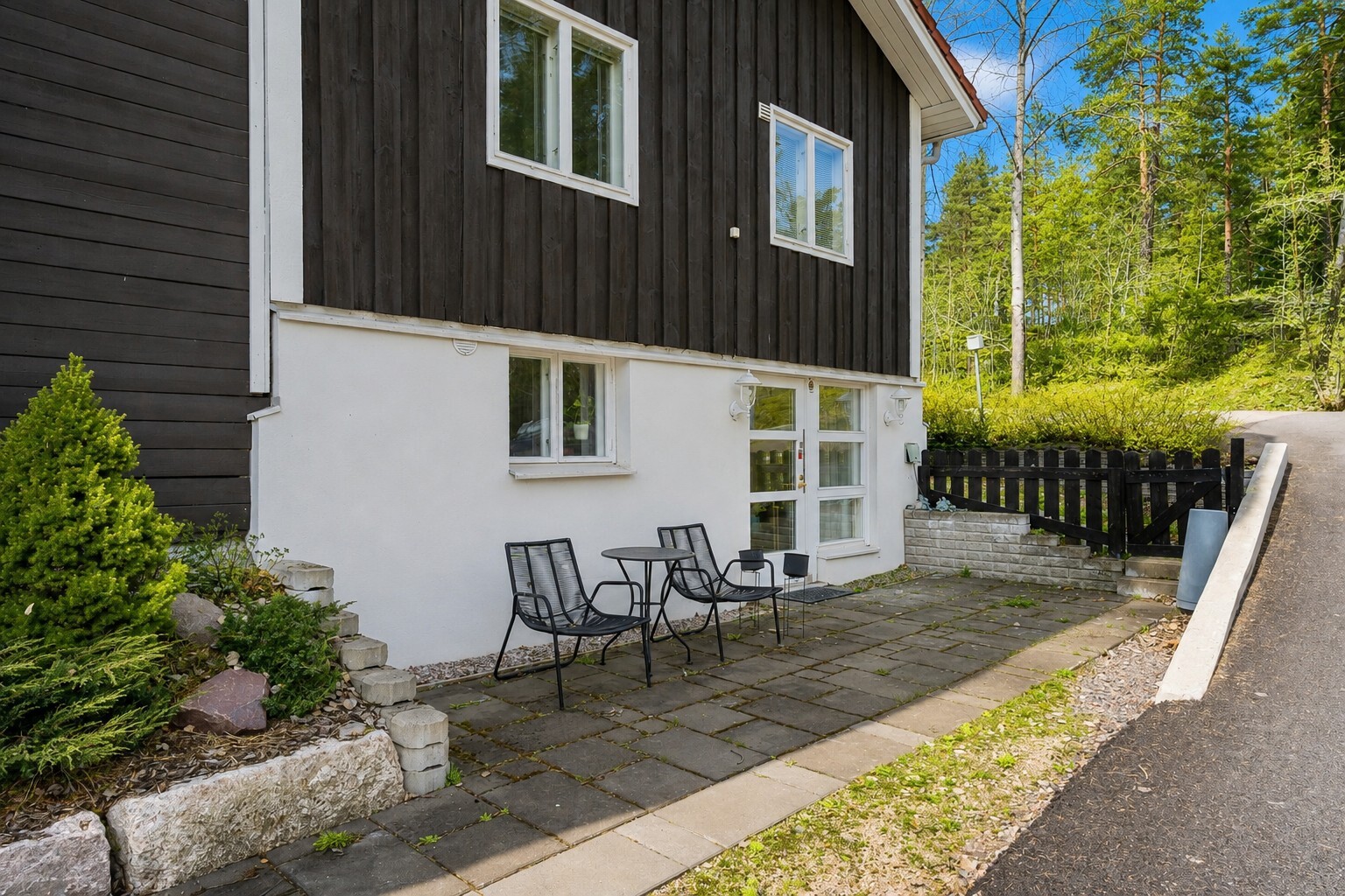 Jondalintie 6, 2. kaupunginosa, Kauniainen