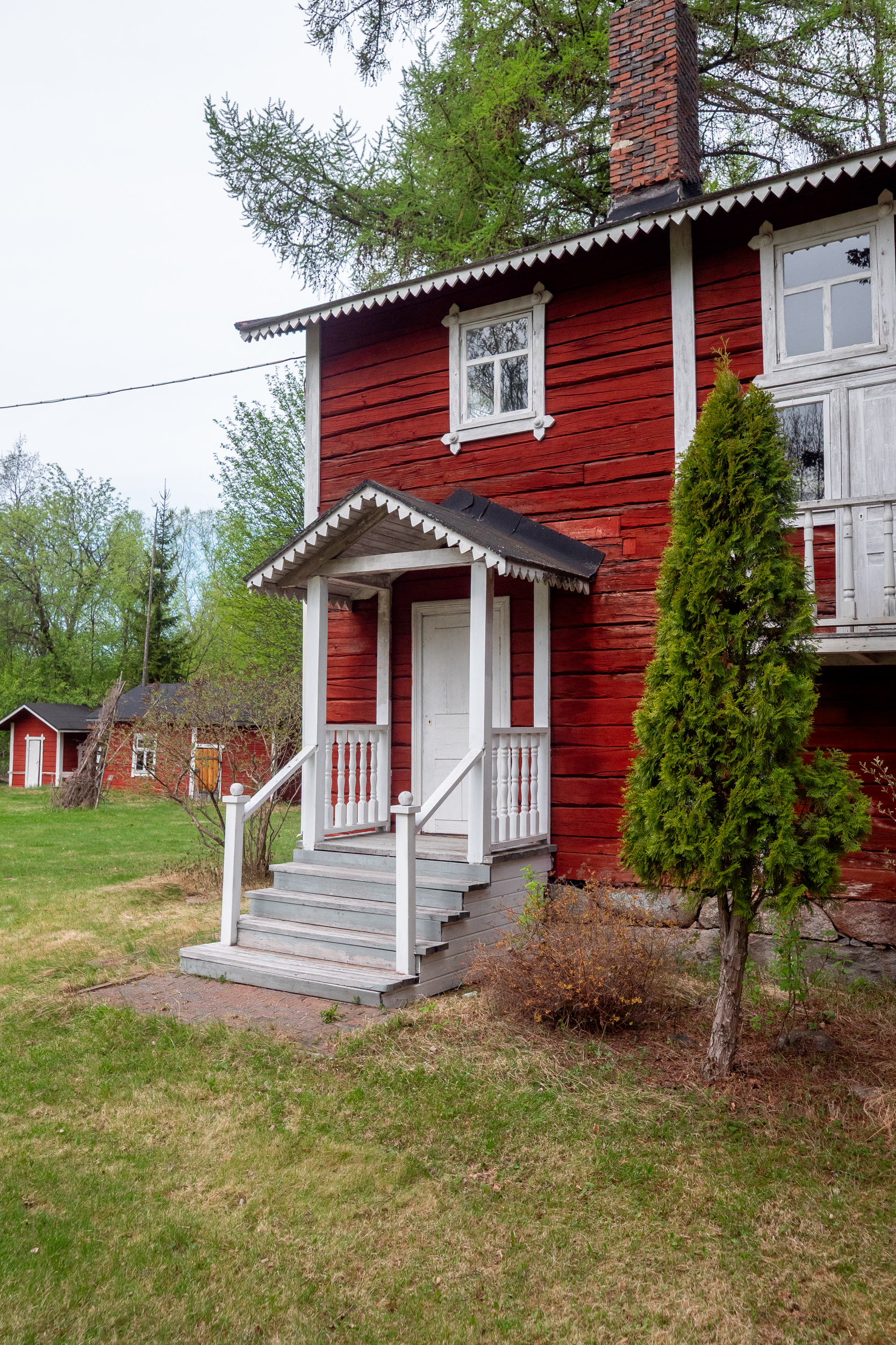 Villa Vanamon sisäänkäynti keittiöön