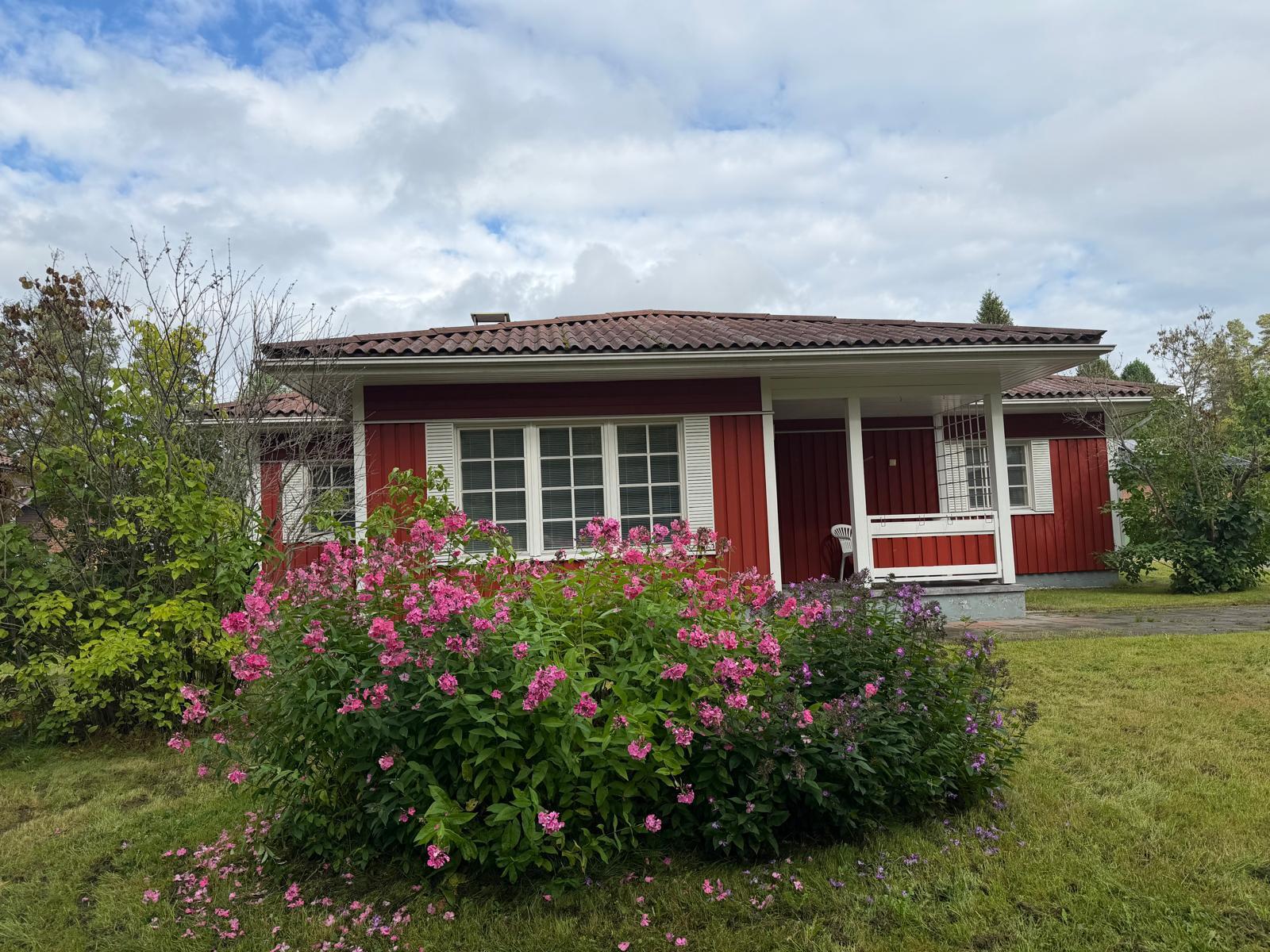 Valmuskakuja 6, Kaura-aho, Varkaus