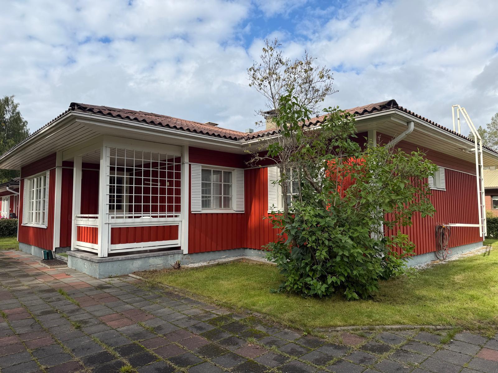Valmuskakuja 6, Kaura-aho, Varkaus
