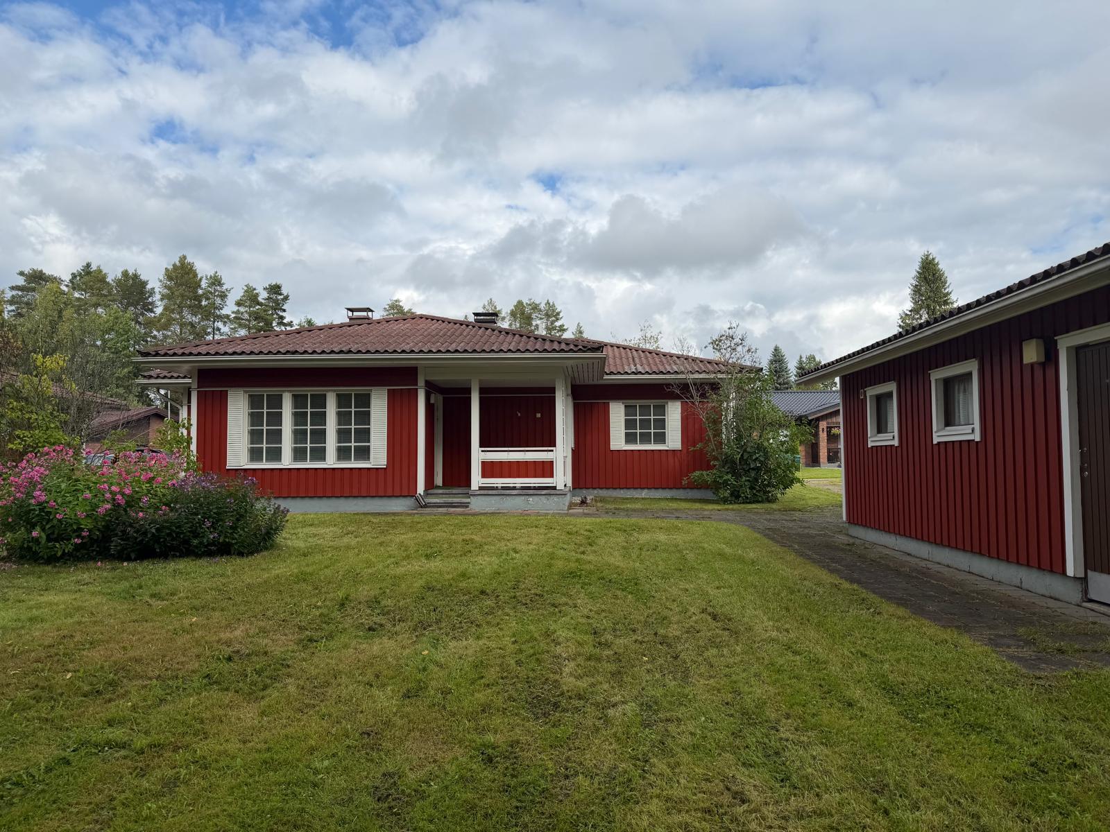Valmuskakuja 6, Kaura-aho, Varkaus