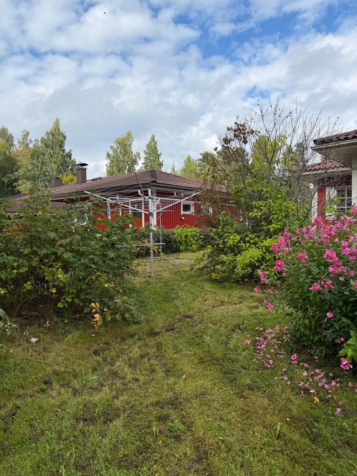 Valmuskakuja 6, Kaura-aho, Varkaus