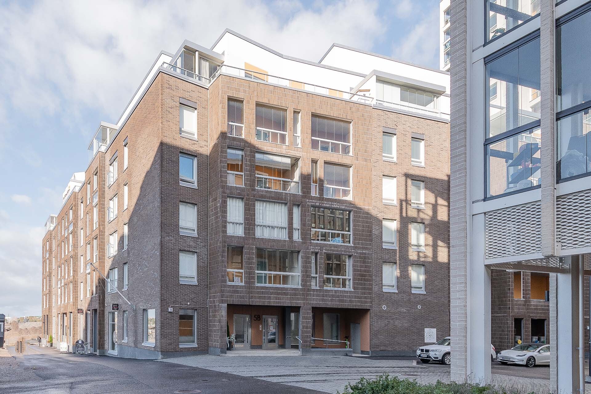 Bermudankatu 5, Jätkäsaari, Helsinki