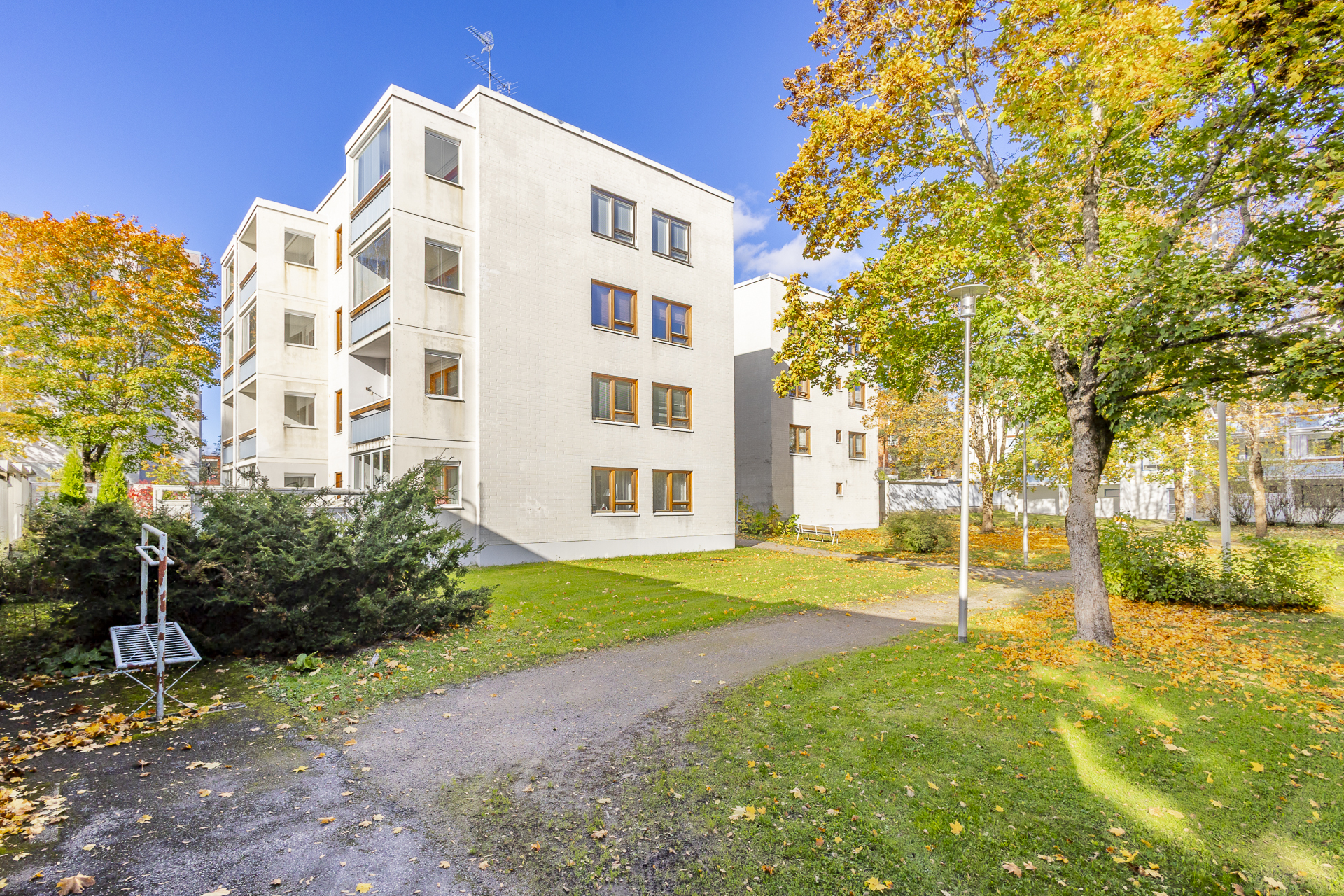 Julkisivu sisäpihalta