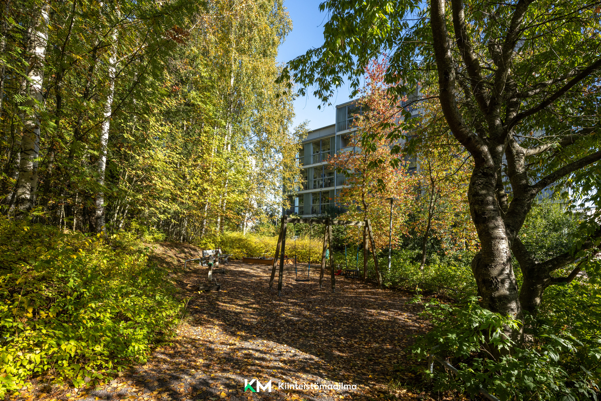 Taloyhtiön leikkipaikka
