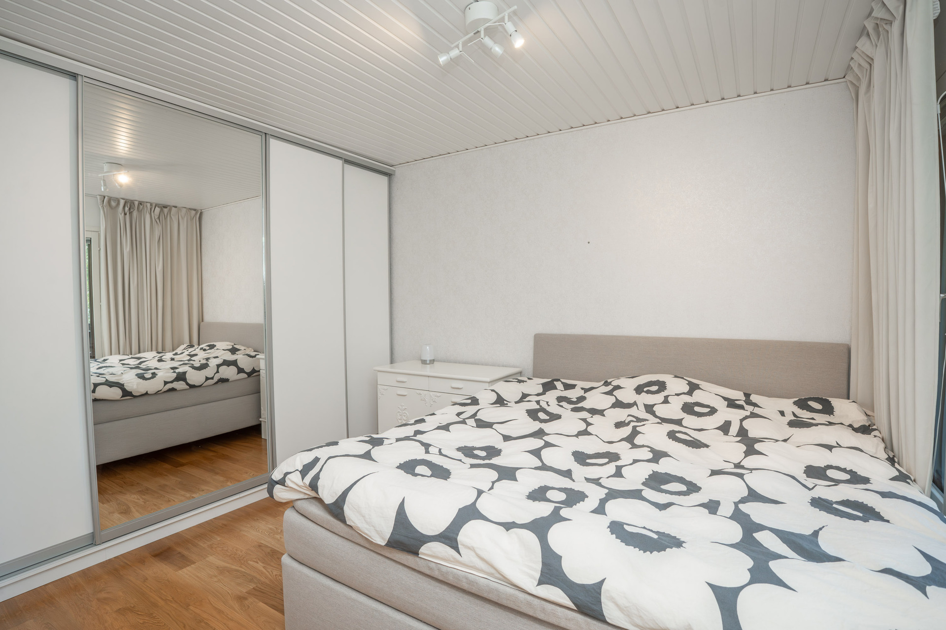 Metsäpellontie 1, Kajaani