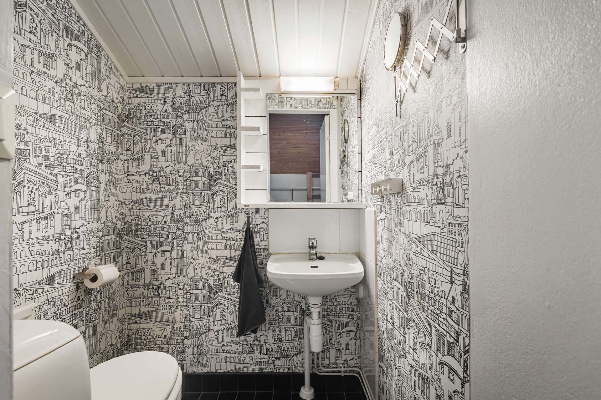 Yläkerta wc