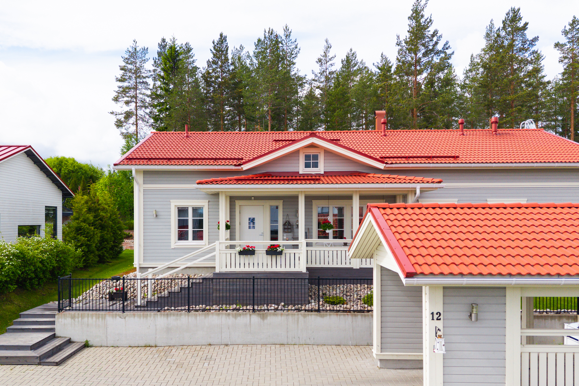 Uunikatu 12, Sääksvuori, Jyväskylä