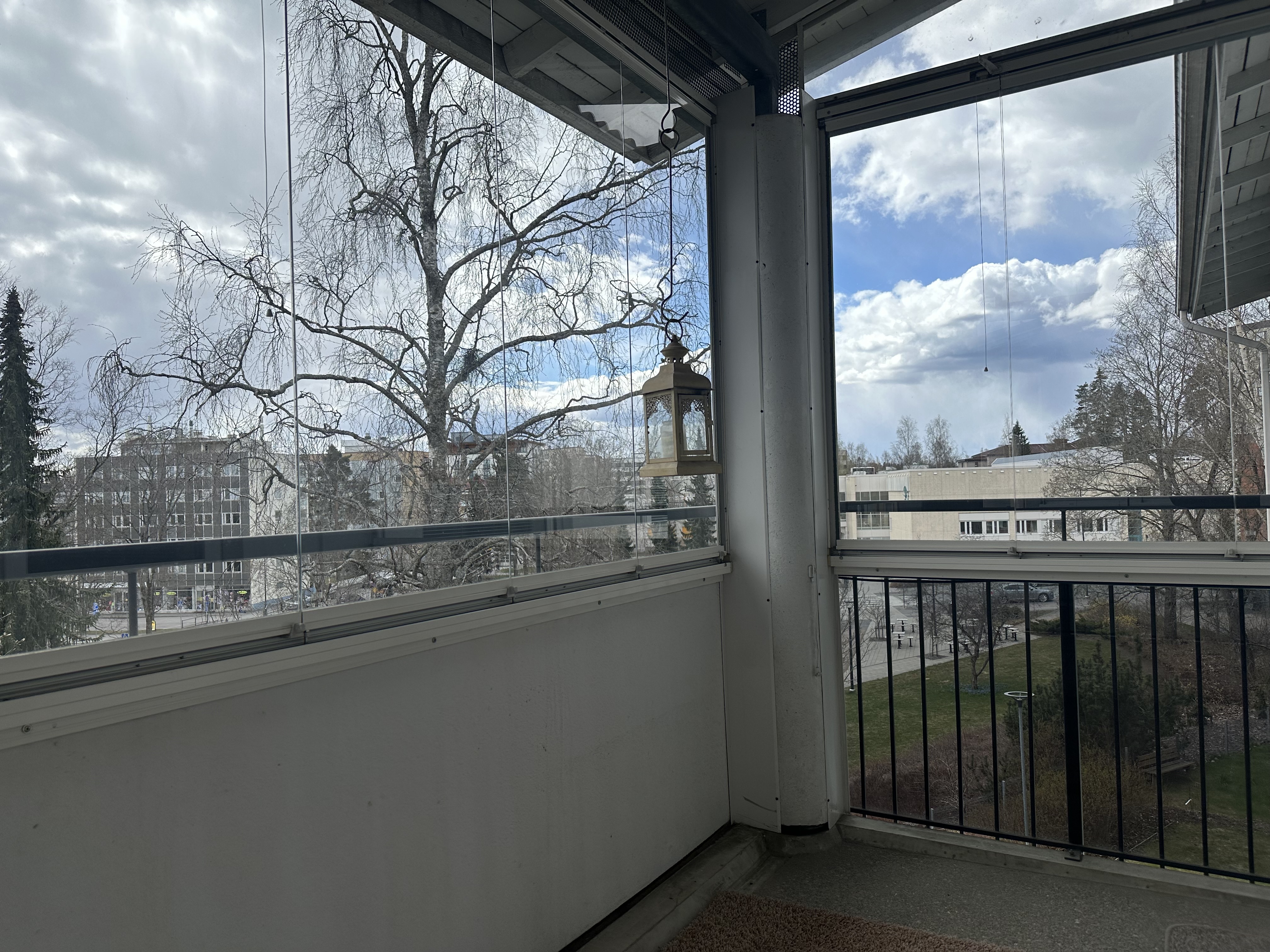 Valtakäyrä 8, Riihimäki