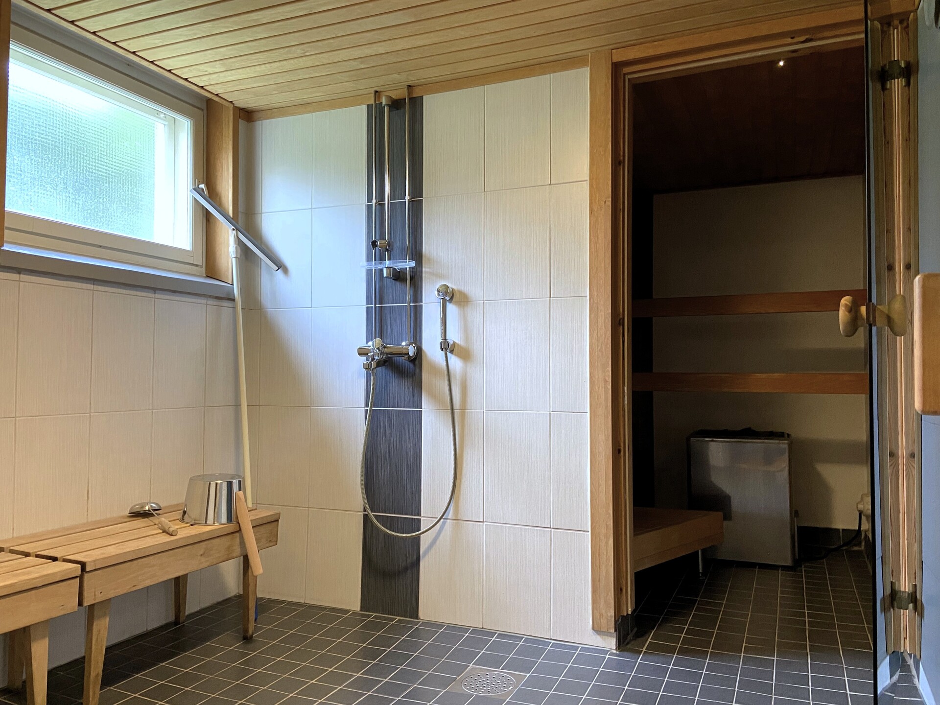 Taloyhtiön pesuhuone