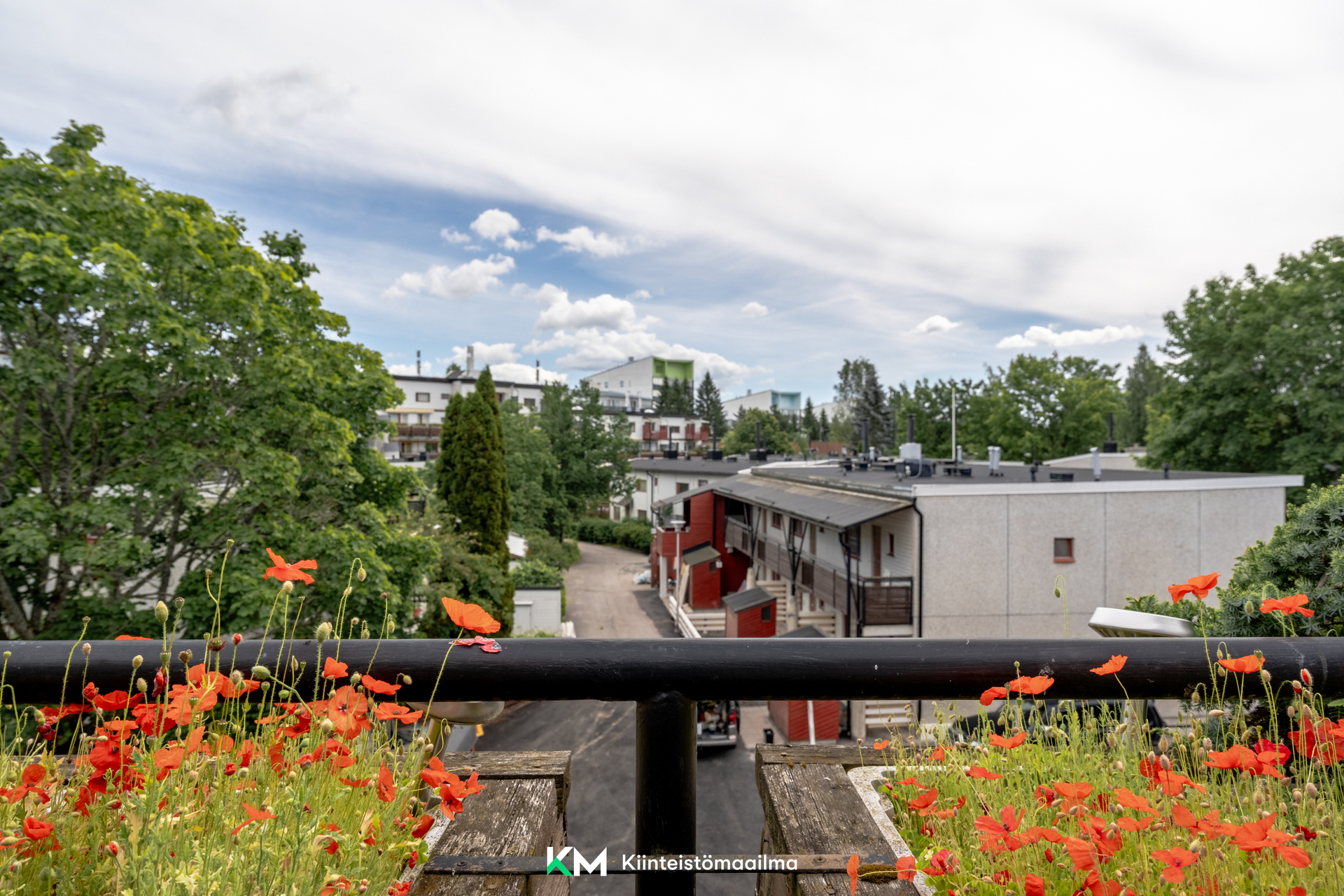 Puustellinpolku 8, Malminkartano, Helsinki