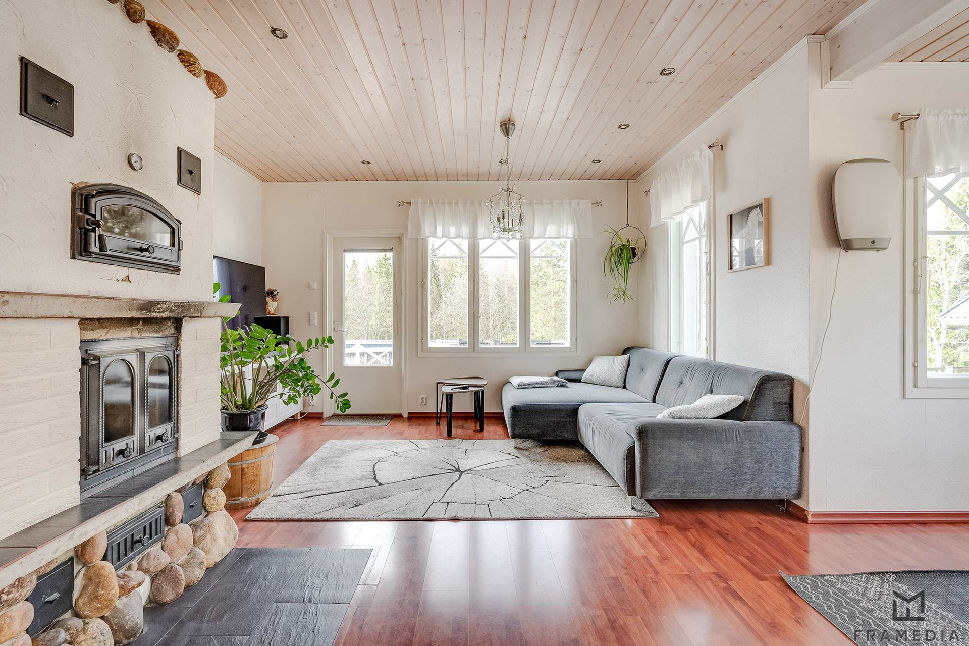 Kranaatinmäentie 96, Pirkkalankylä, Pirkkala