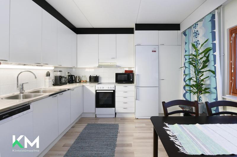 Vasamakatu 7, Asemantausta, Lahti