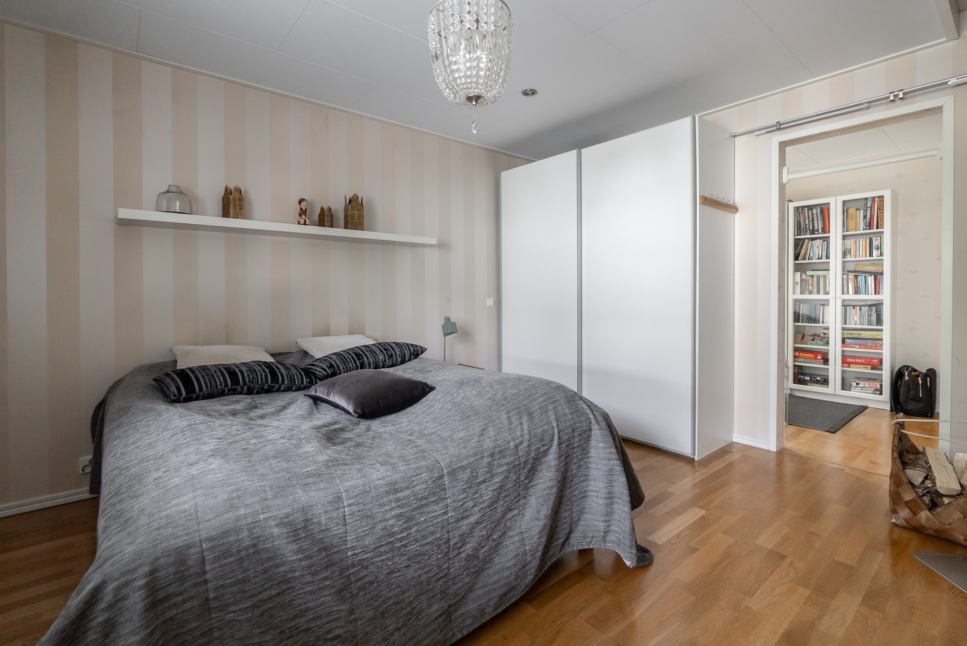 Kuokkatie 6, Välivainio, Oulu