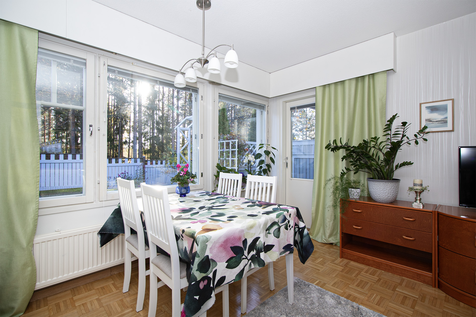 Kielorannankatu 1, Pirtti, Kuopio