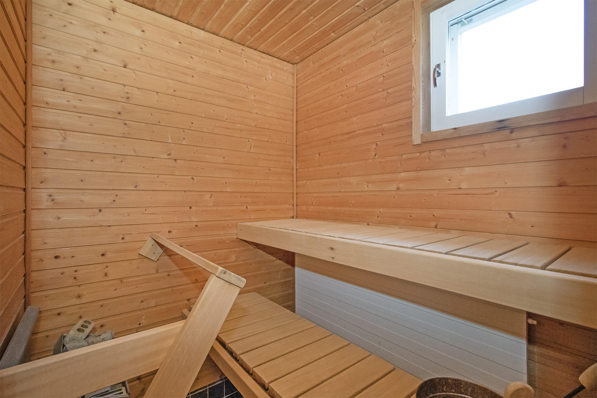 Kielorannankatu 1, Pirtti, Kuopio