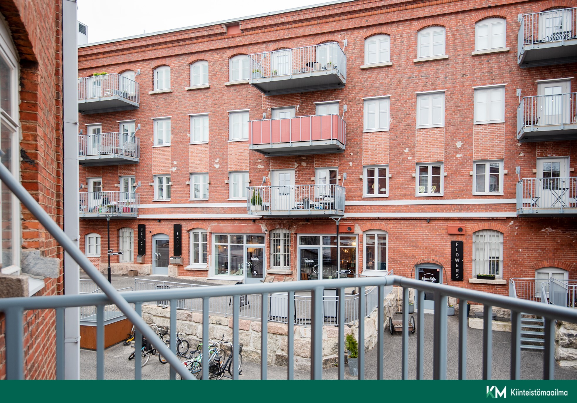 Graniittilinnankatu 2, Kakolanmäki, Turku