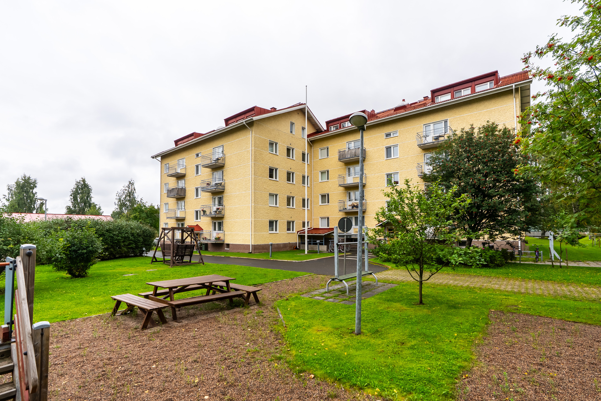 Kenttätie 20, Intiö, Oulu