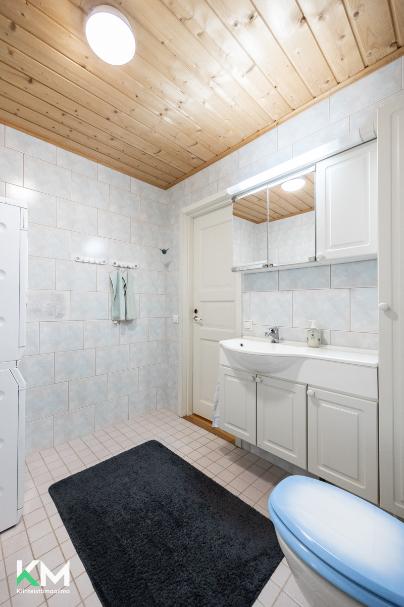 Rakojärventie 64, Kylämä, Kuhmoinen