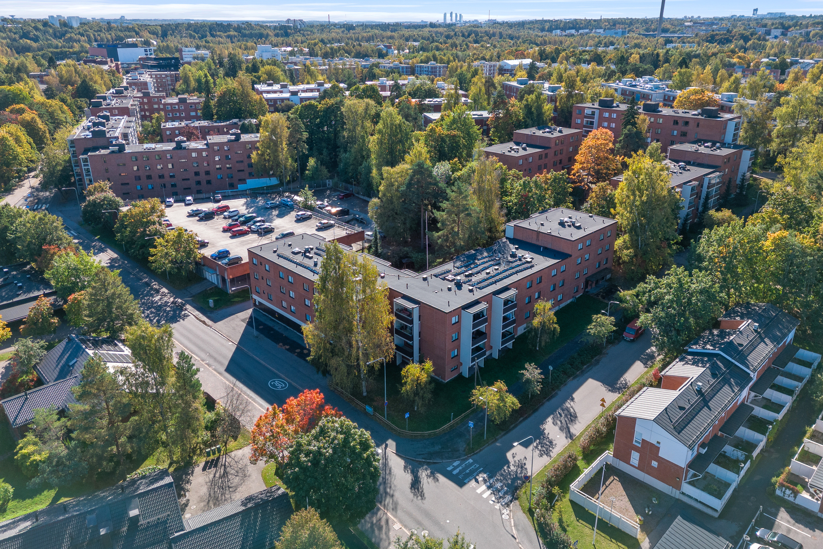 Säveltie 7, Pukinmäki, Helsinki