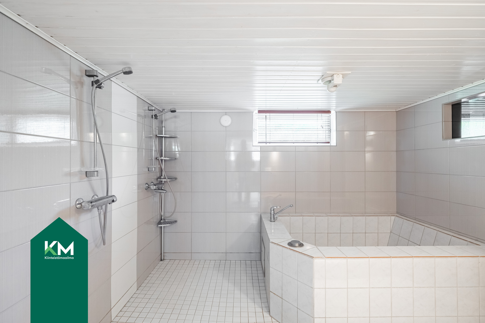 Muurainpolku 27, Koivula, Kotka