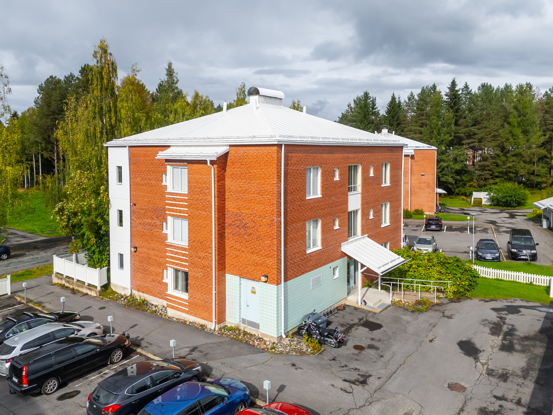 Jatulikivenkatu 8, Maikkula, Oulu