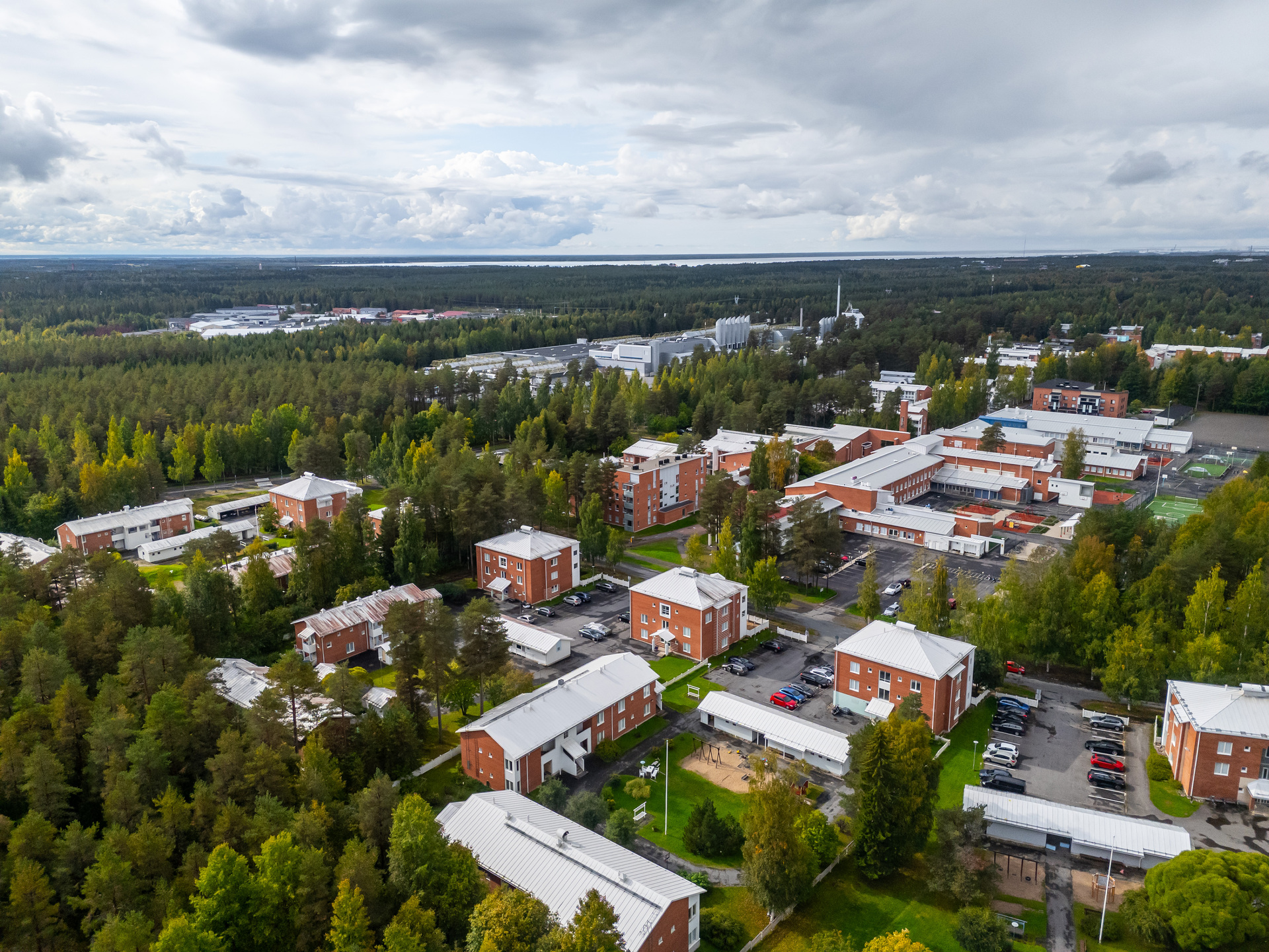 Jatulikivenkatu 8, Maikkula, Oulu