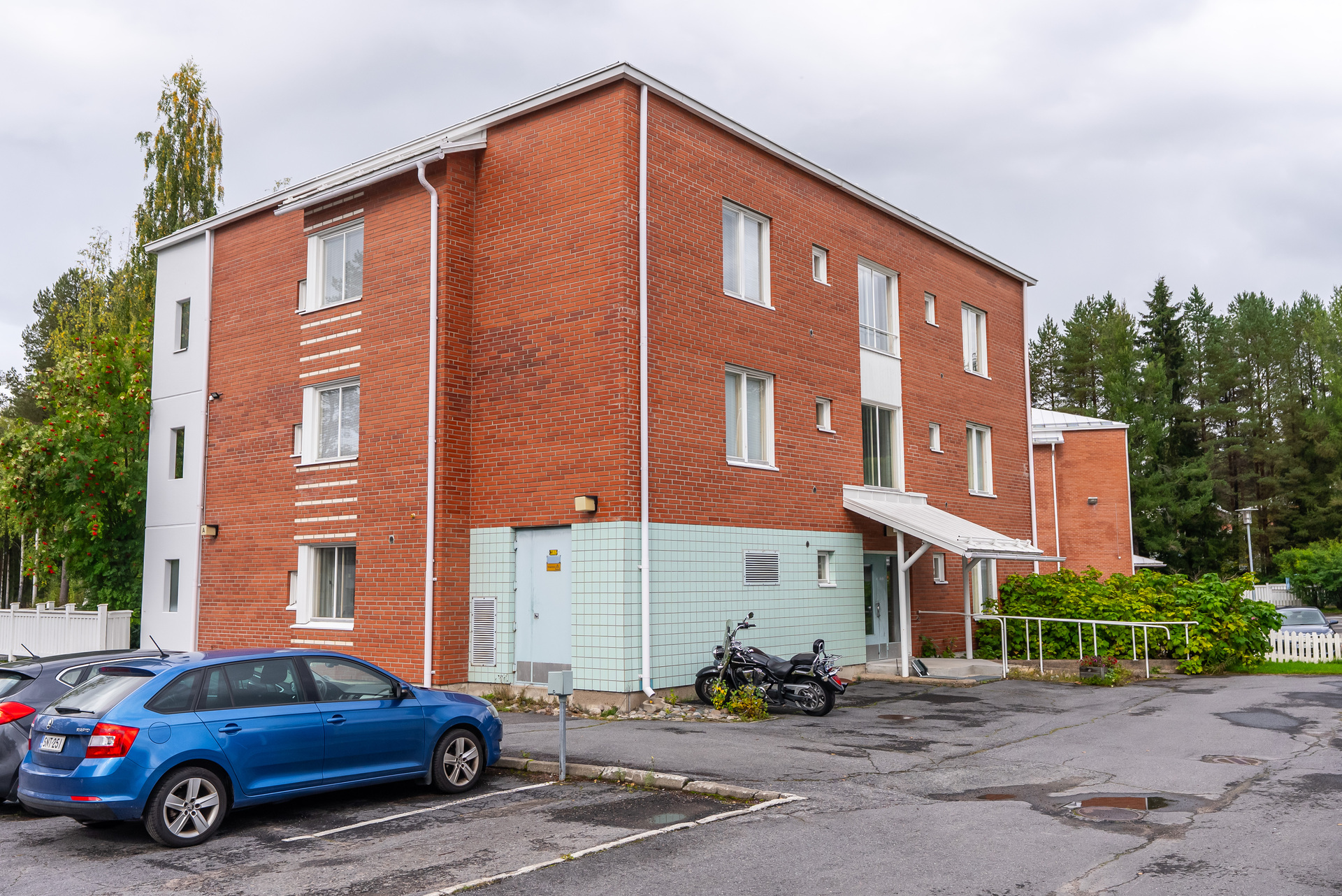 Jatulikivenkatu 8, Maikkula, Oulu