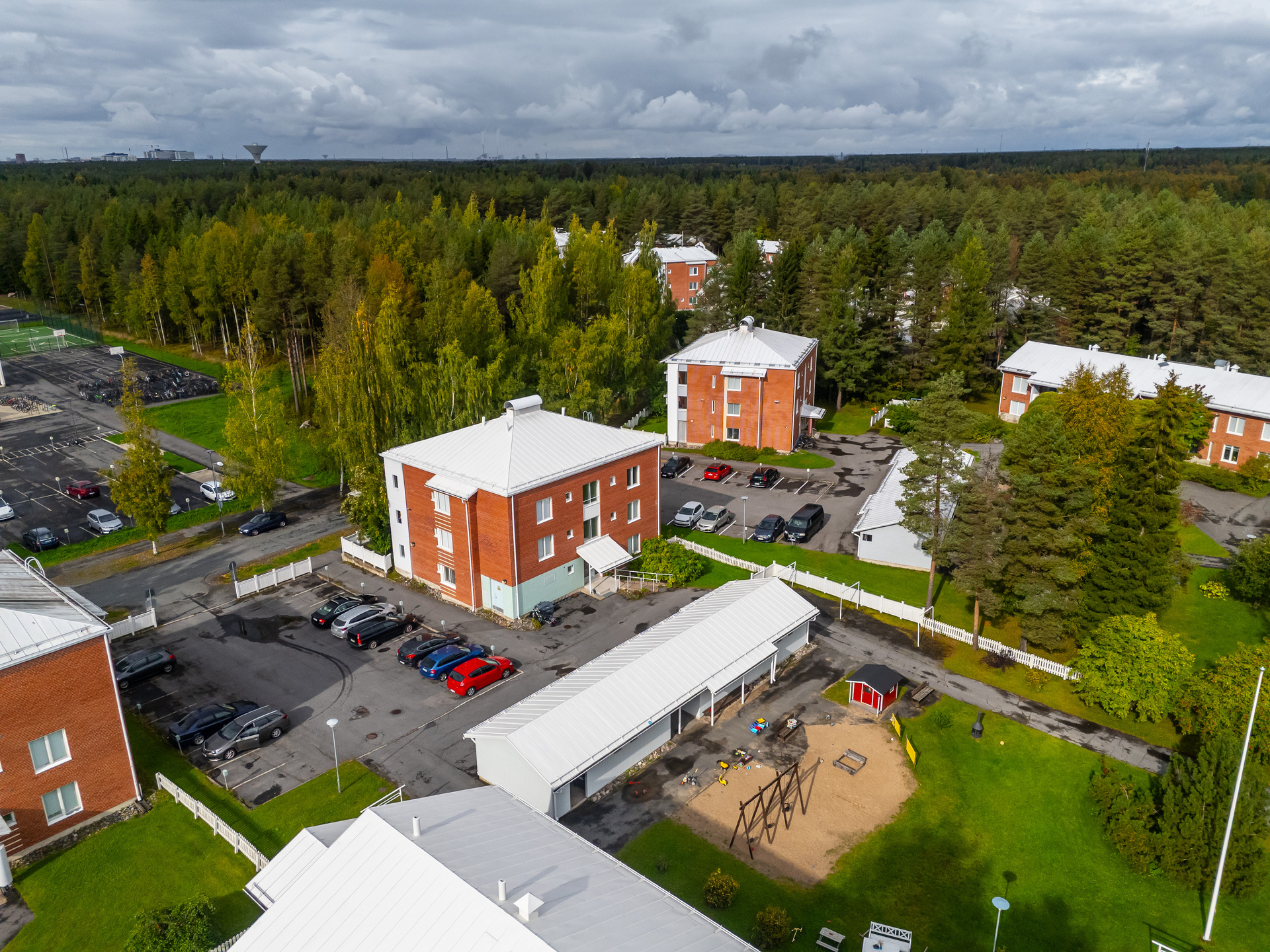 Jatulikivenkatu 8, Maikkula, Oulu