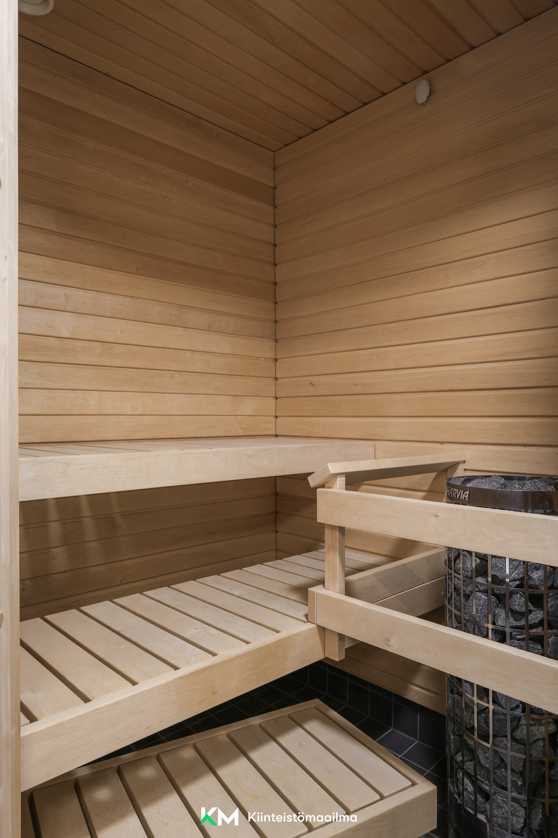 Puolikuu 2, Espoo