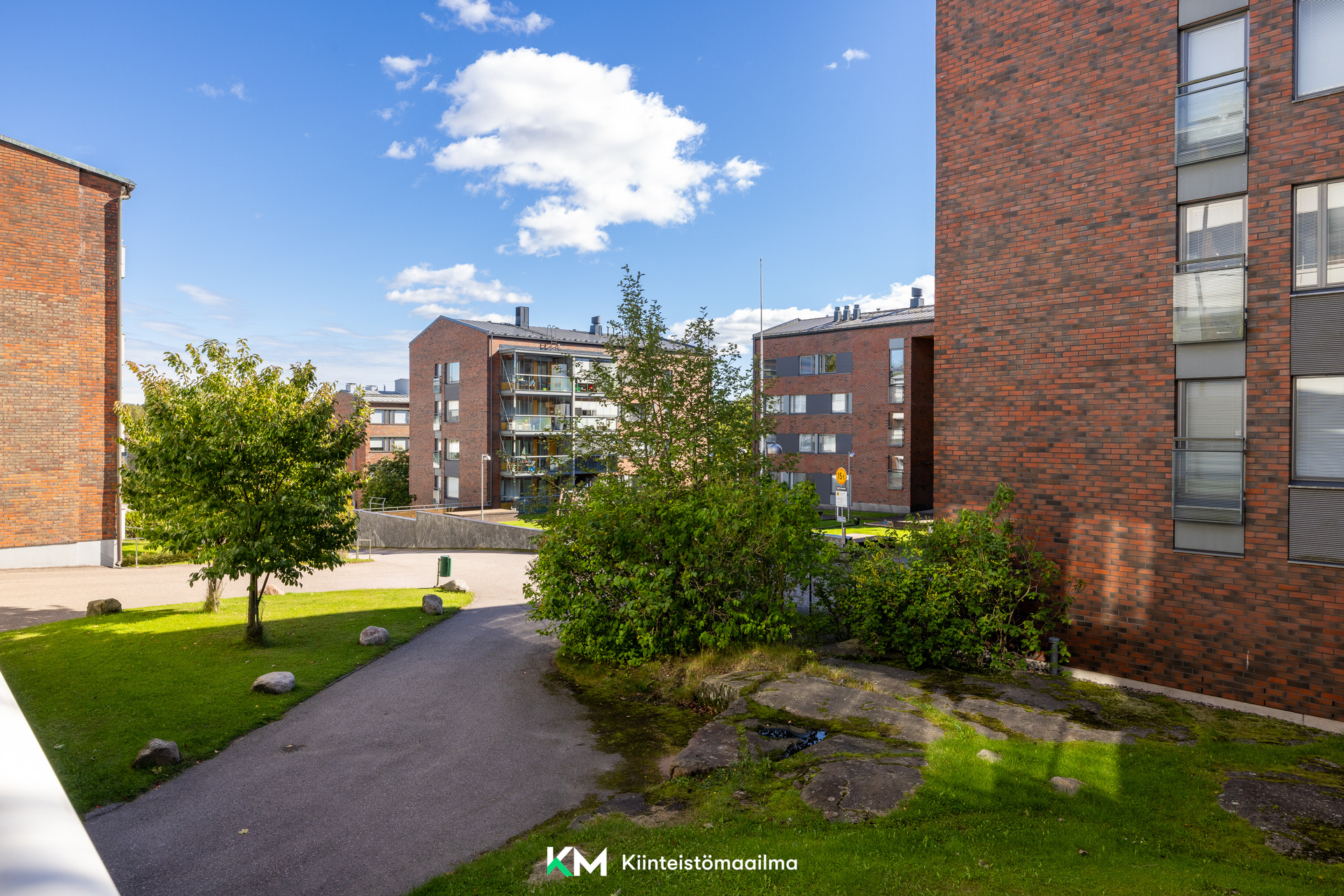 Kantelettarentie 4, Kannelmäki, Helsinki