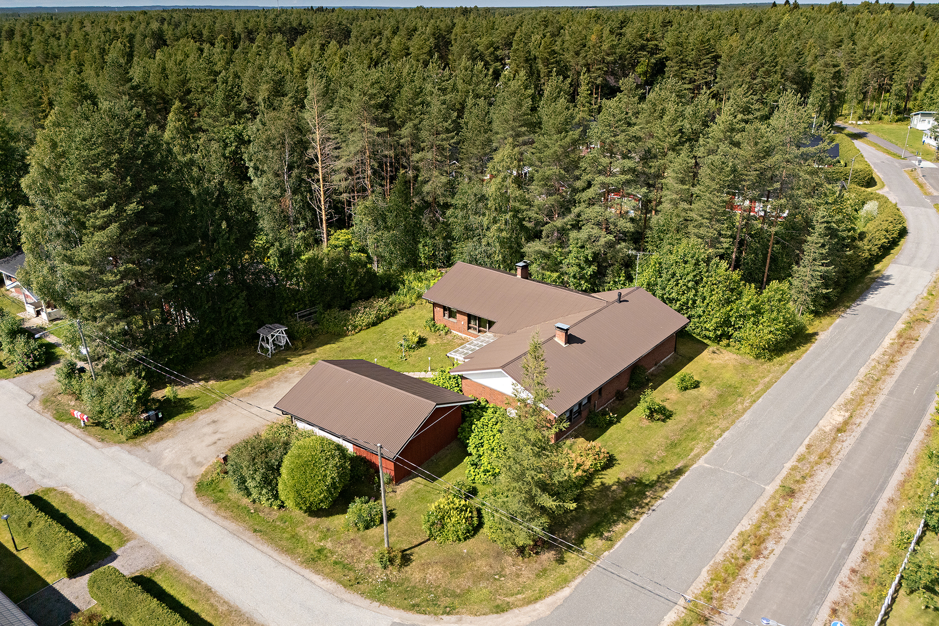 Lanssitie 2, Keskusta, Vaala