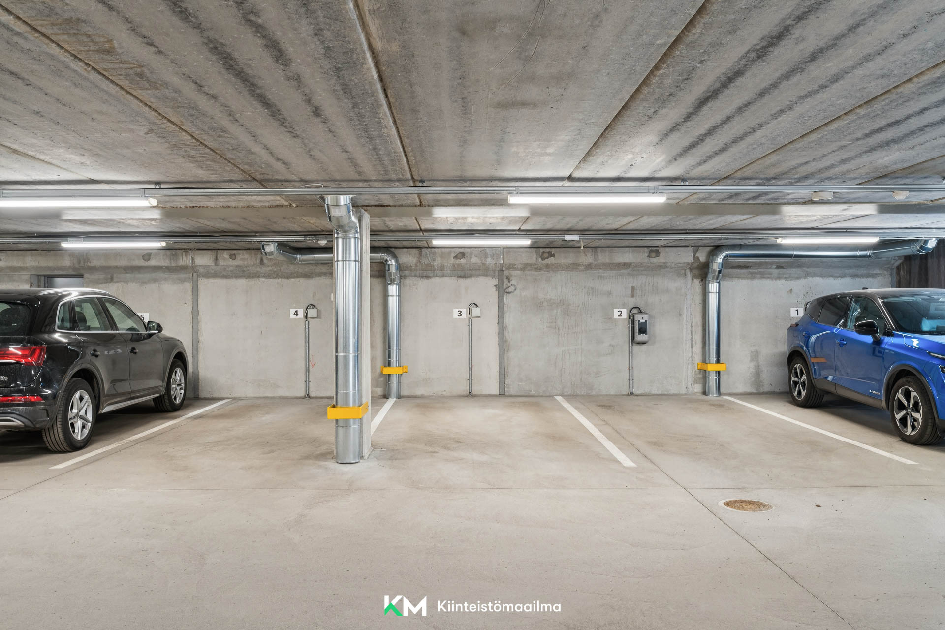 Autohallipaikka no 3