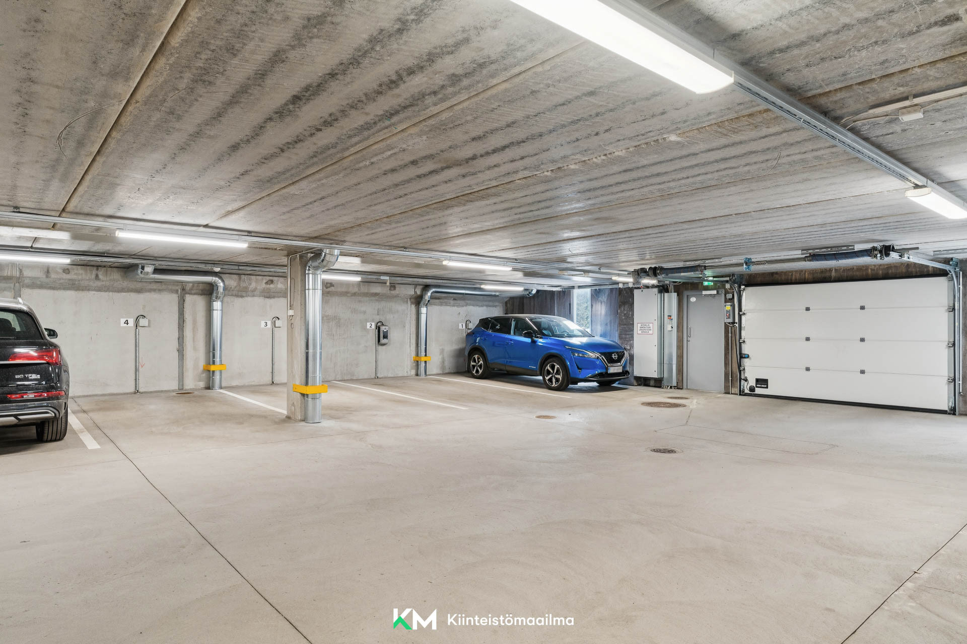 Autohallipaikka no 3