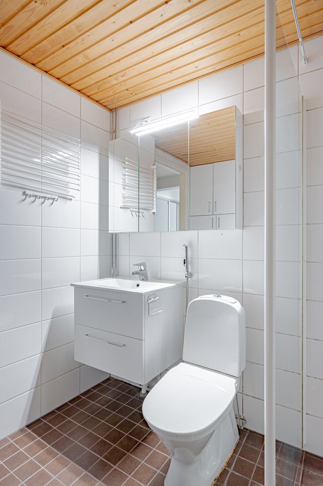 Porarinkatu 2, Vallikallio, Espoo