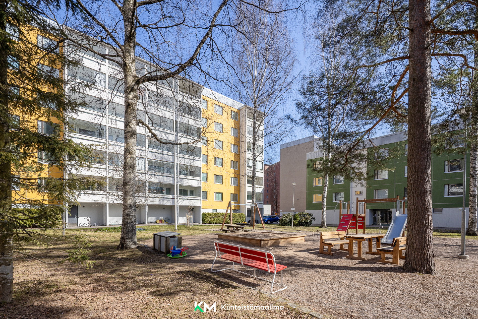 Teuvo Pakkalan tie 8, Pohjois-Haaga, Helsinki