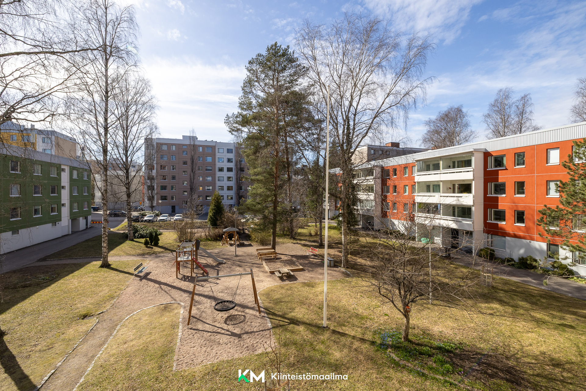 Teuvo Pakkalan tie 8, Pohjois-Haaga, Helsinki
